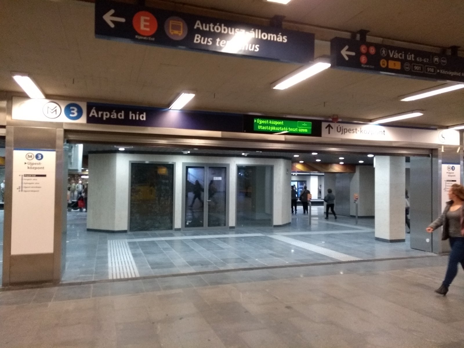 M4 — Budapest metró